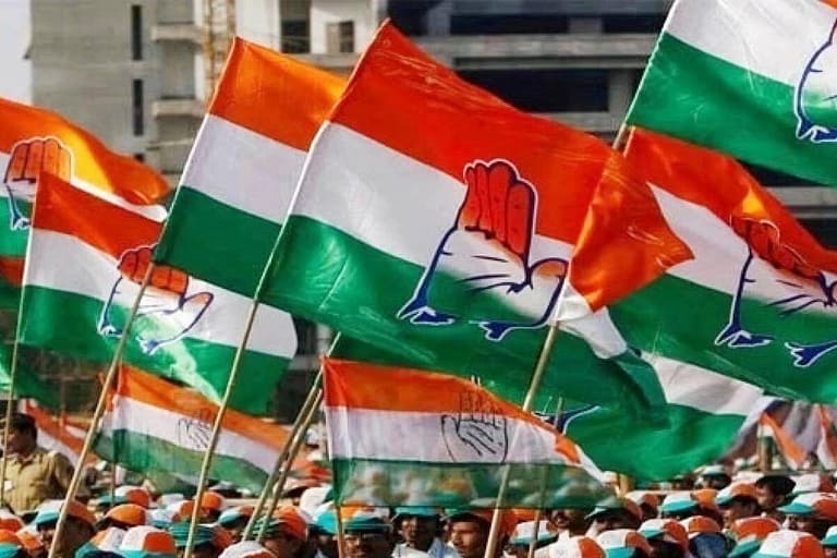 CG Politics: कांग्रेस ने नए जिला अध्यक्षों की जारी की सूची, 11 नेताओं को मिली नई जिम्मेदारी, देखें नाम